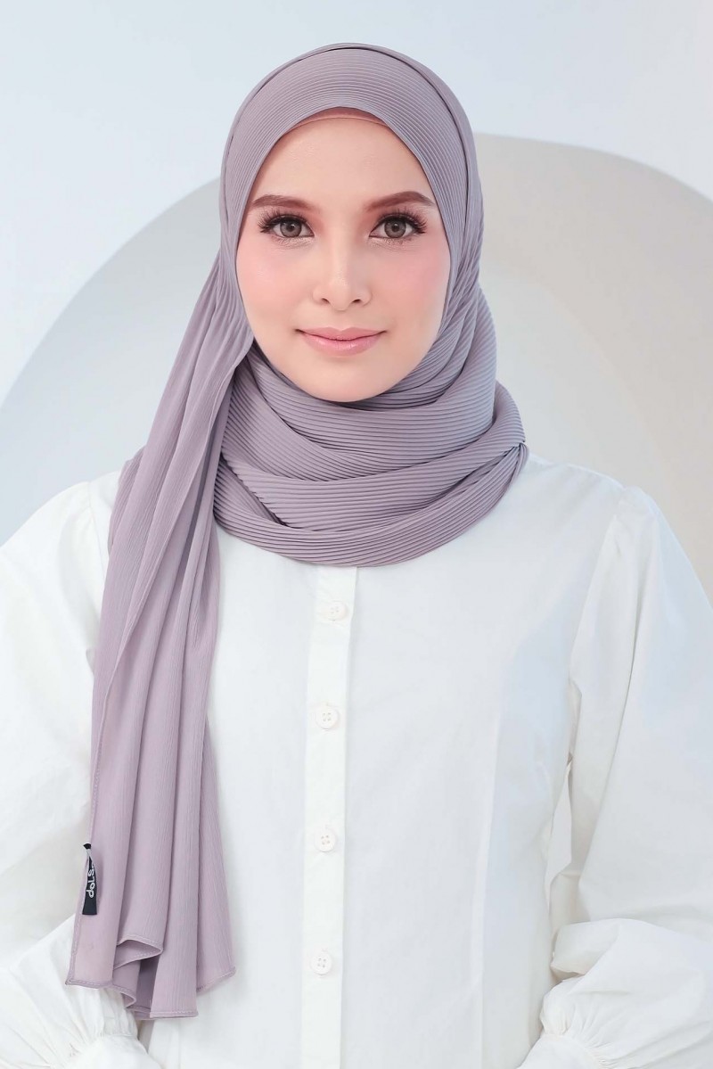 Basic Re-Edition - Light Taupe