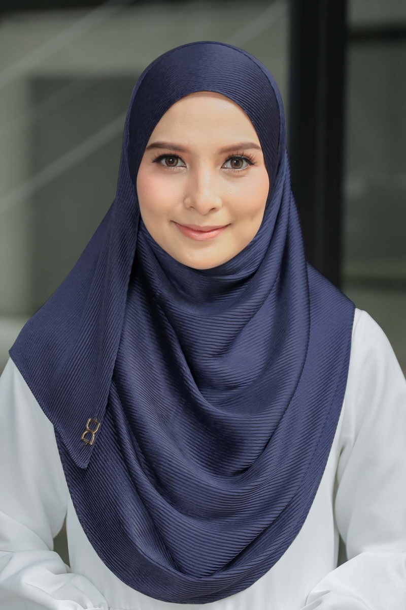 Zahra Luxe - Anchor