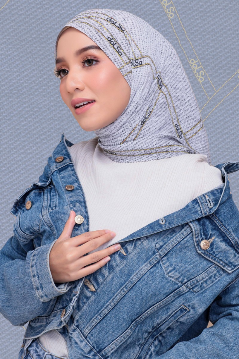 Denim Triangle - Bleach