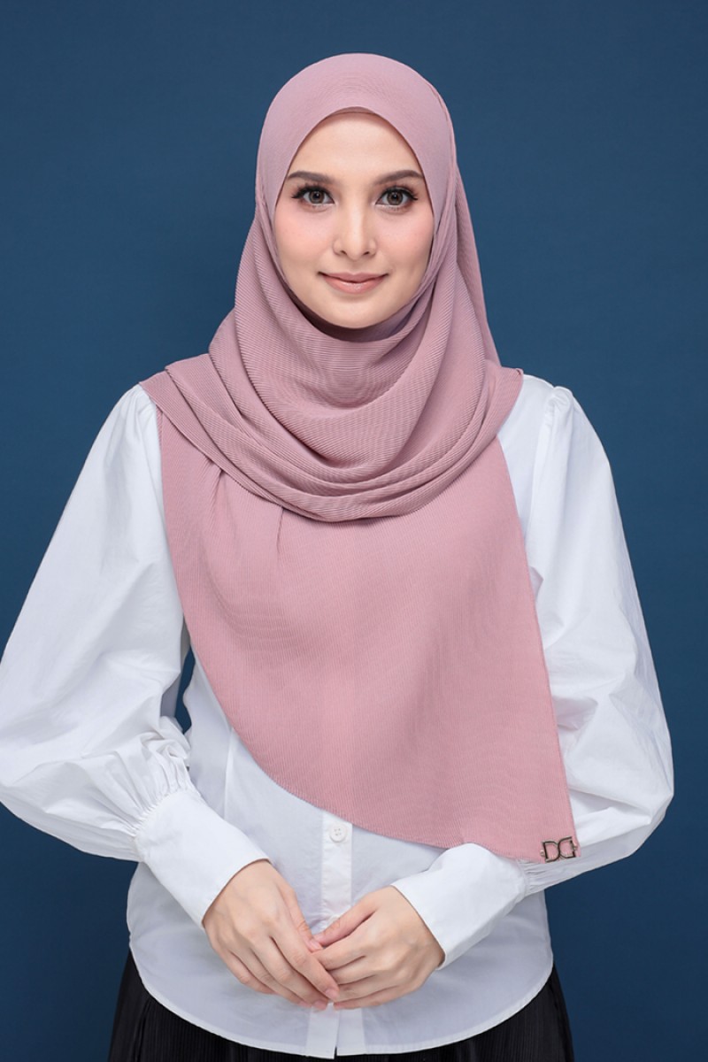 Britta - Chalk Pink