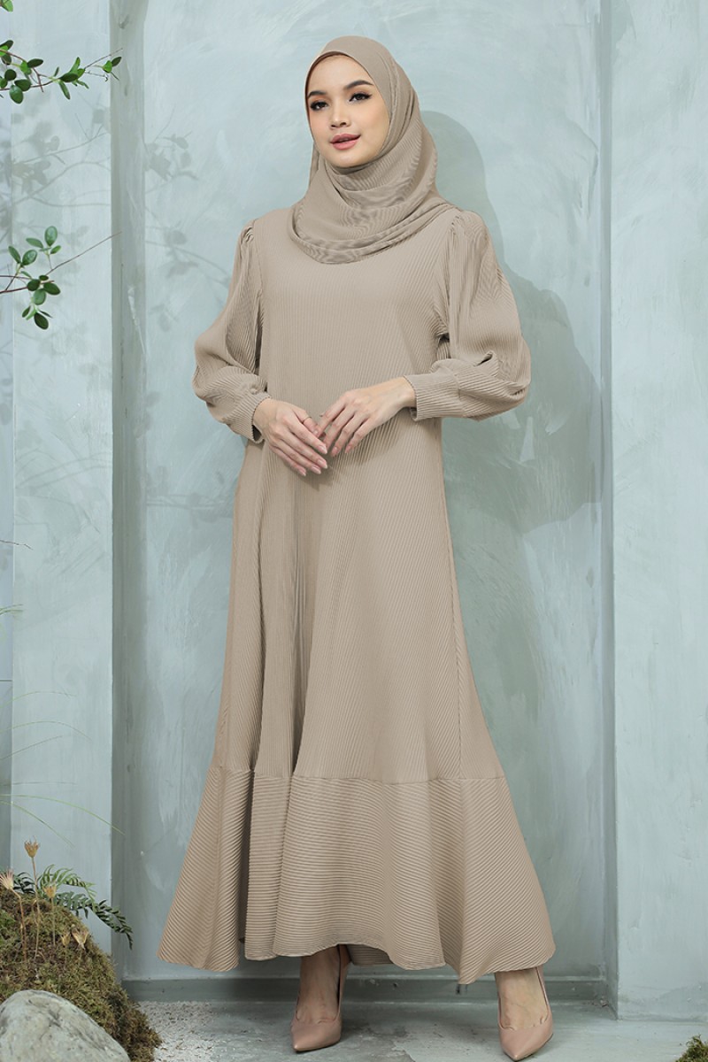 Calla Dress - Latte