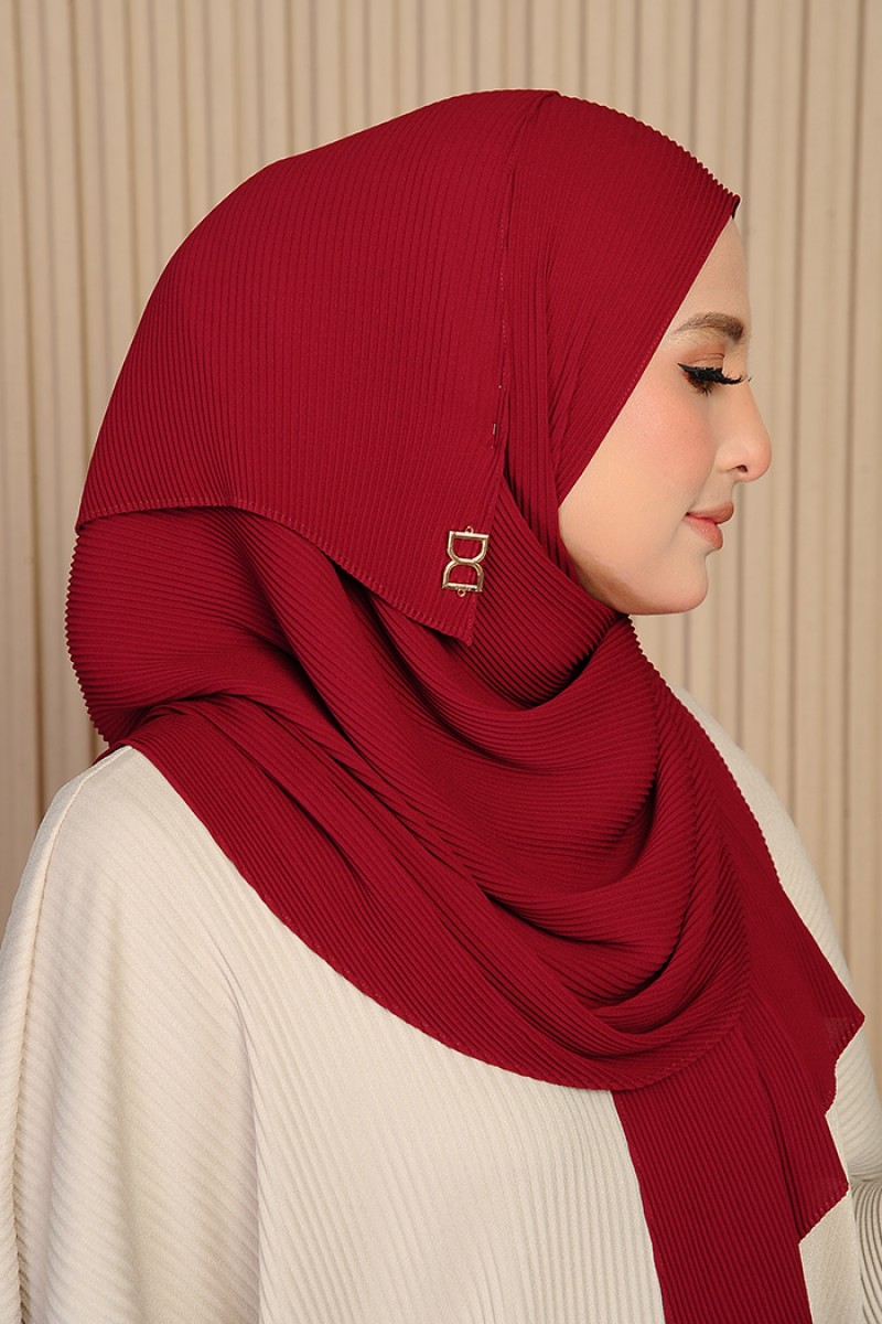 Zahra Basic - Maroon