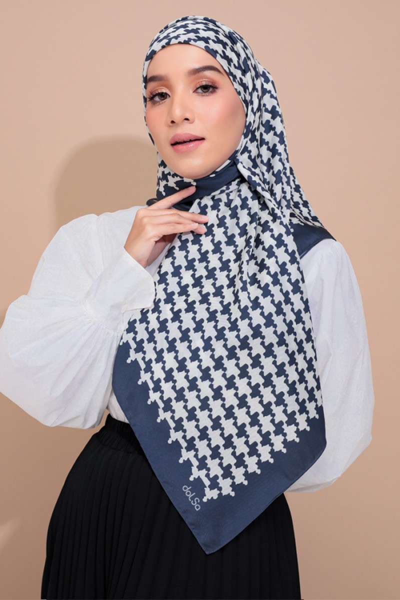 Houndstooth Square - Pageant Blue