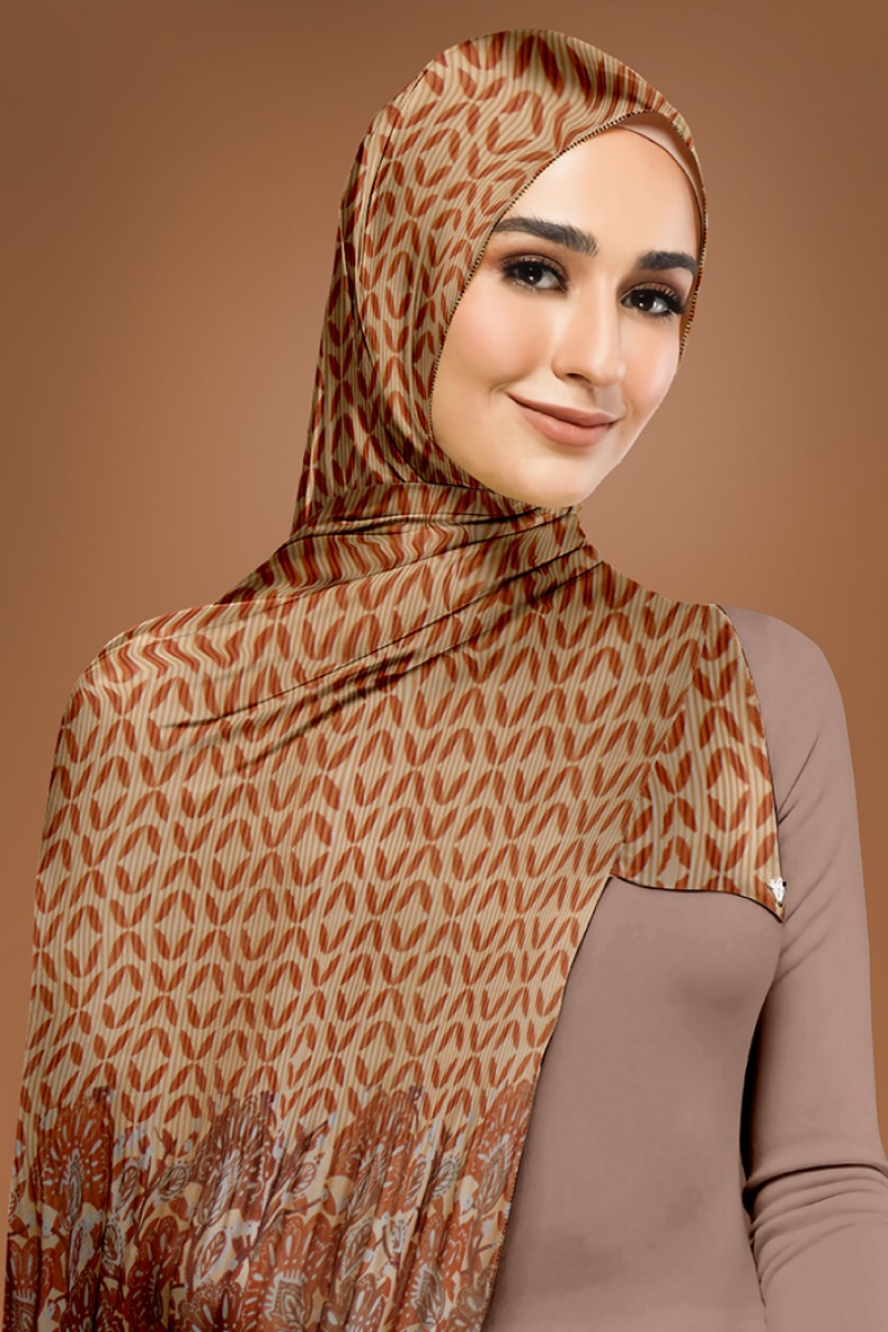 Emma - Paisley Rust