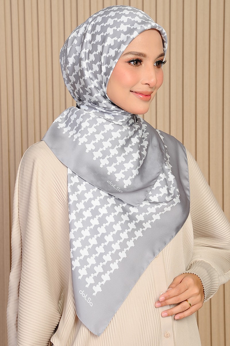 Houndstooth Square - Silver