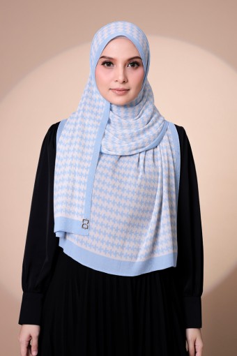 Houndstooth Pleated Shawl - Ice Blue